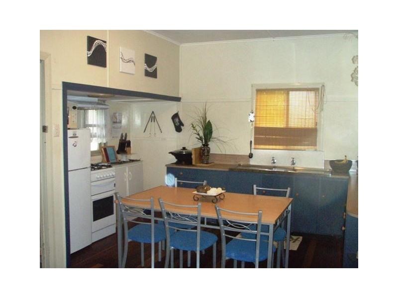 Svensson Heights QLD 4670
