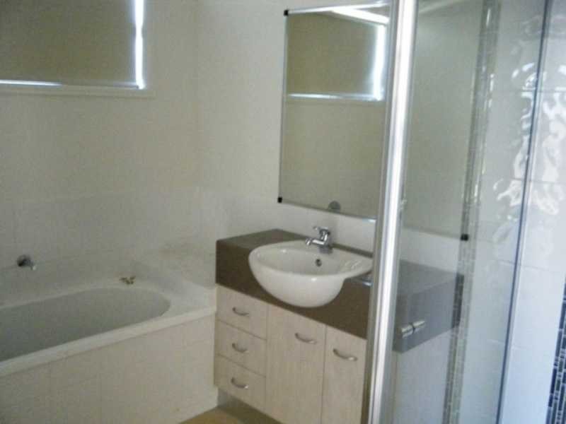 Thabeban QLD 4670