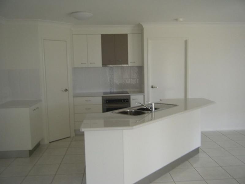 Coral Cove QLD 4670