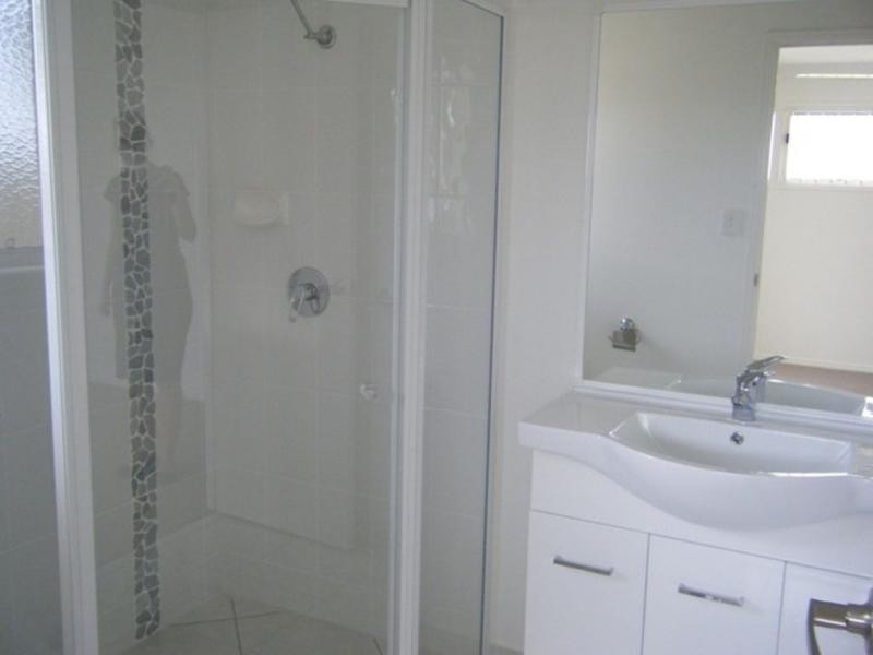 Coral Cove QLD 4670