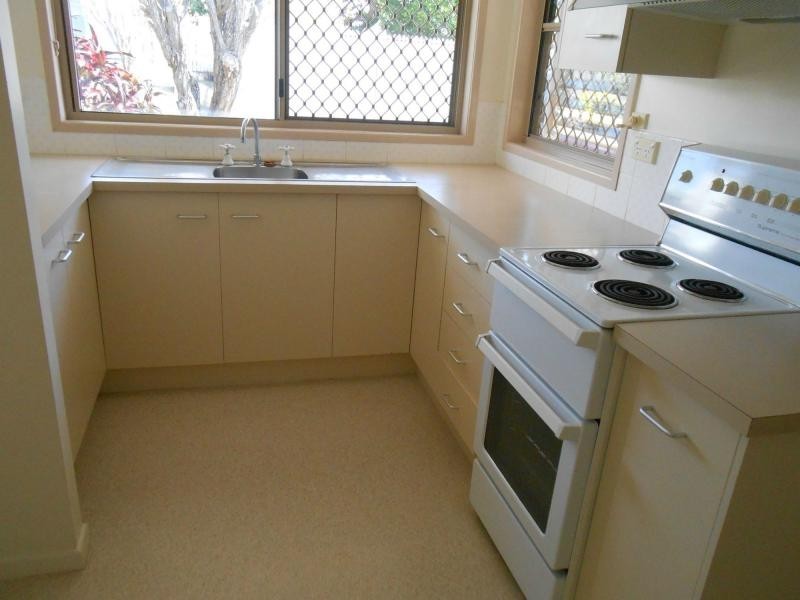 Svensson Heights QLD 4670