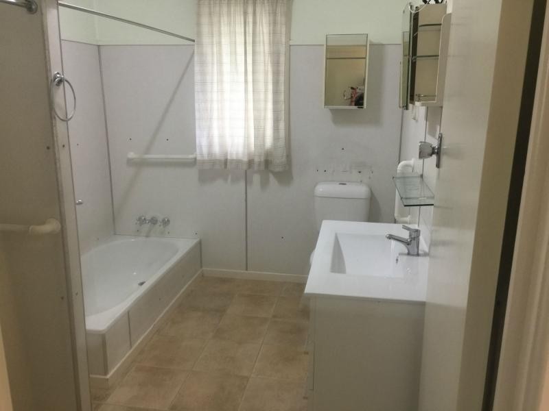 Svensson Heights QLD 4670