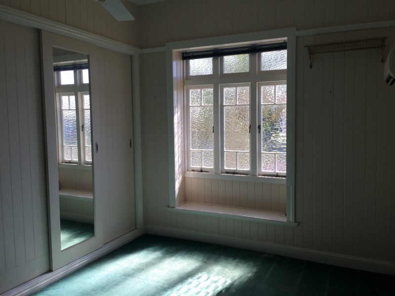 92 Lamb St, Walkervale QLD 4670