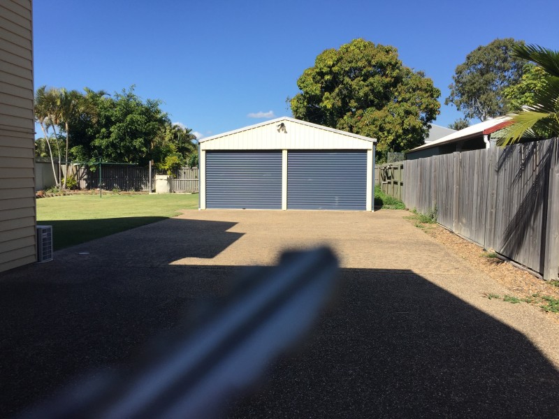 92 Lamb St, Walkervale QLD 4670