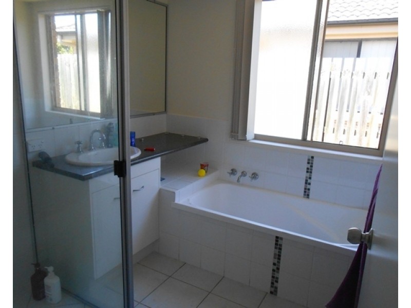 Avoca QLD 4670
