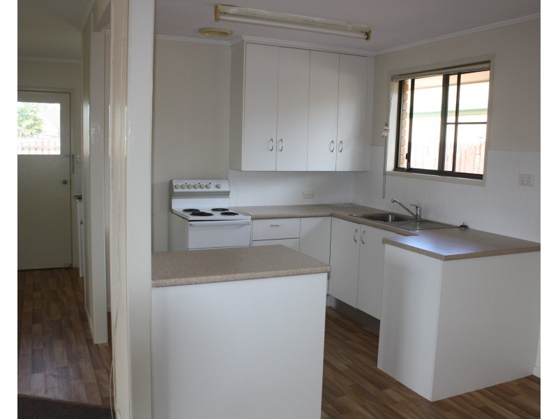 Avenell Heights QLD 4670