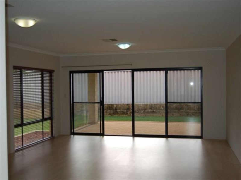 20 Wambiri Close, South Lake WA 6164