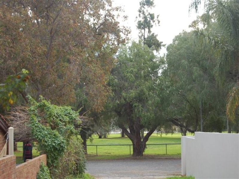 7 Elliott Road, Claremont WA 6010