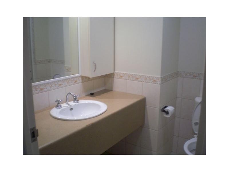 102/12 Victoria Avenue, Perth WA 6000