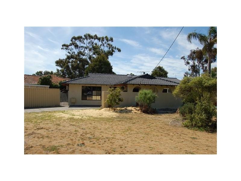 8 Keith Road, Rossmoyne WA 6148