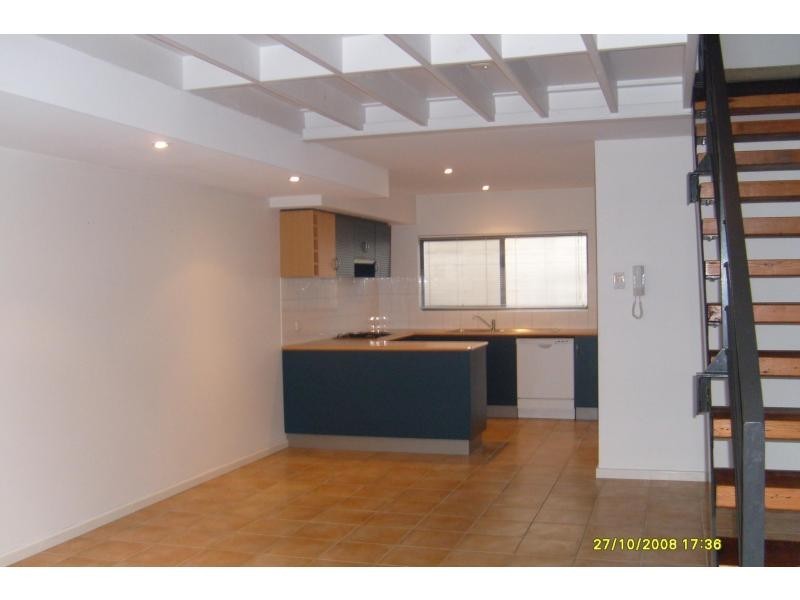 13/117 Lake Street, Northbridge WA 6003