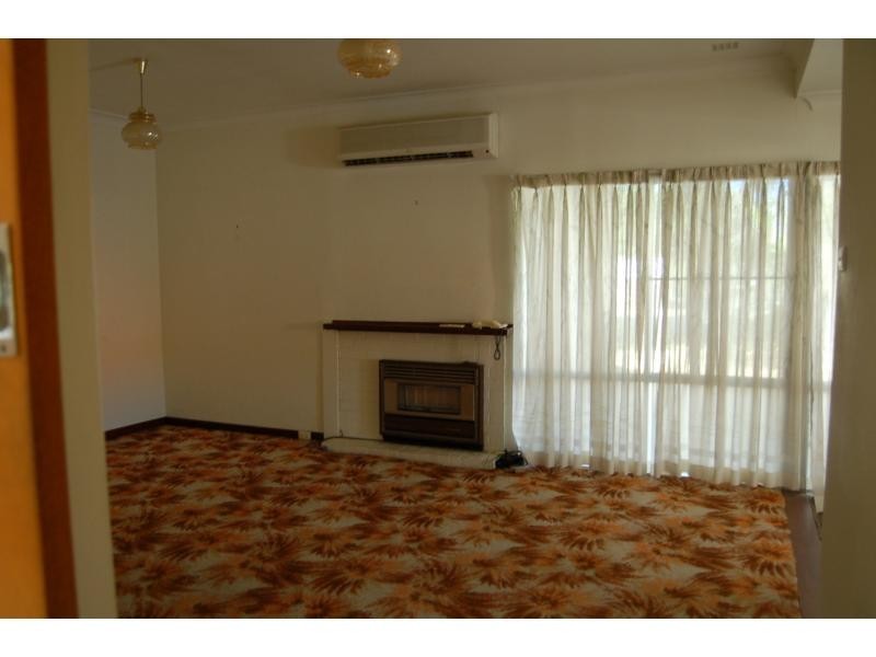 4 Oakney Avenue, Nollamara WA 6061