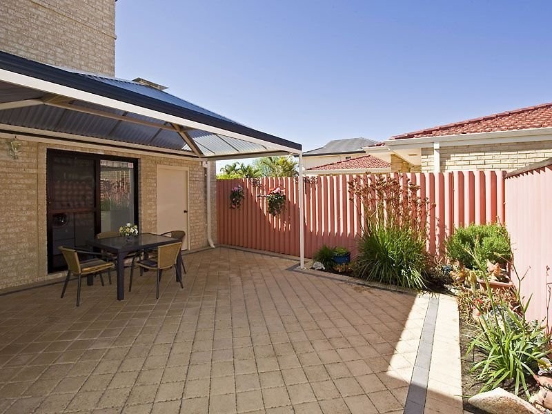 1/57 Latrobe Street, Yokine WA 6060