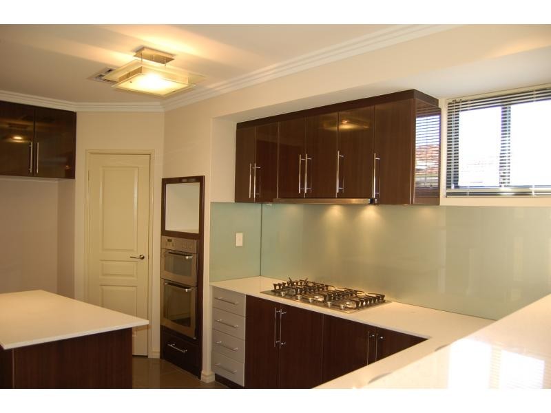 B/15 Tyler Street, Joondanna WA 6060