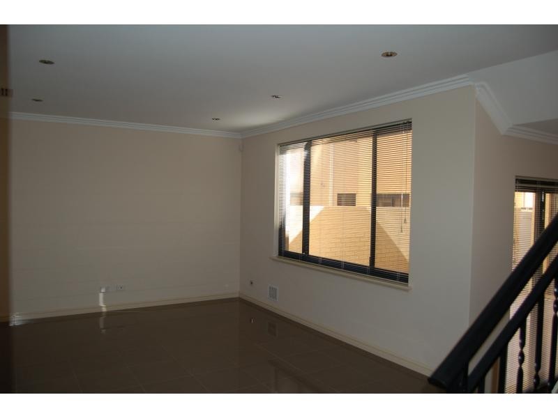 B/15 Tyler Street, Joondanna WA 6060