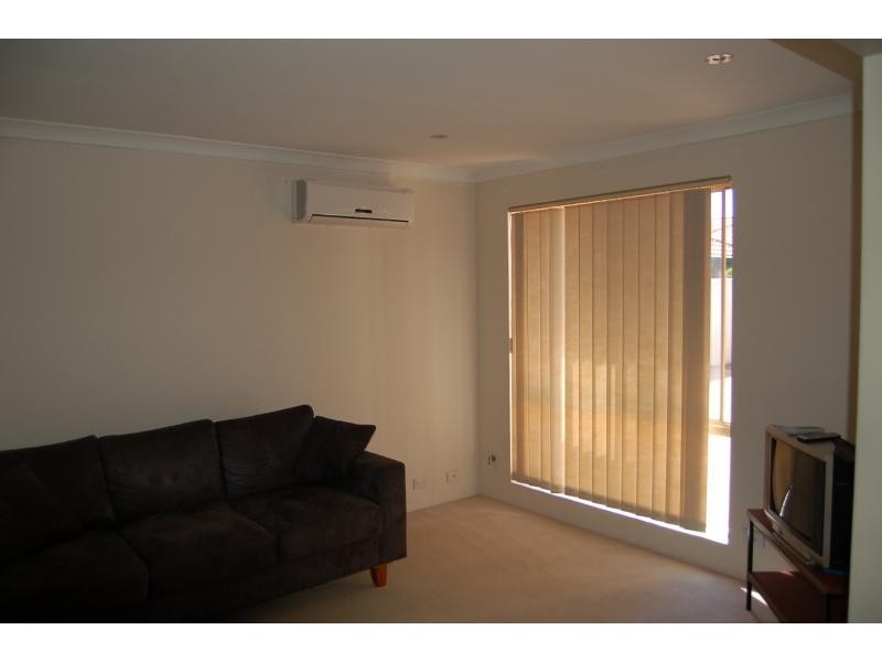 3/35 Flinders Street, Yokine WA 6060