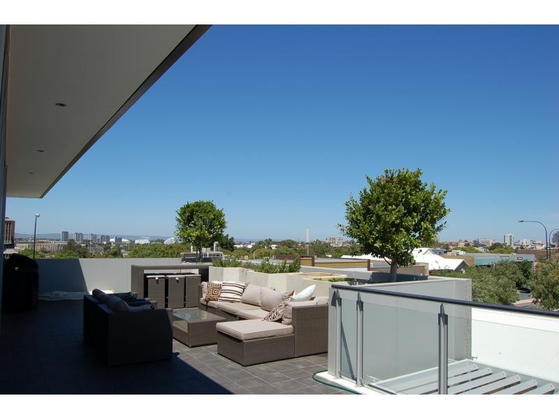 13/337 Lord Street, Highgate WA 6003