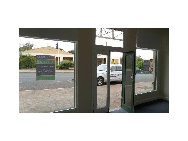 90 Albany Highway, Kojonup WA 6395