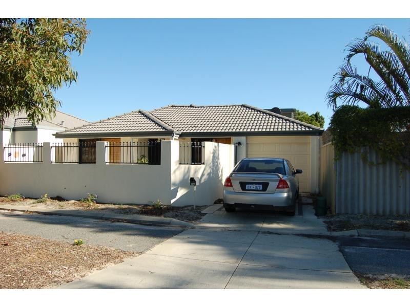 14 Davies Lane, Bentley WA 6102