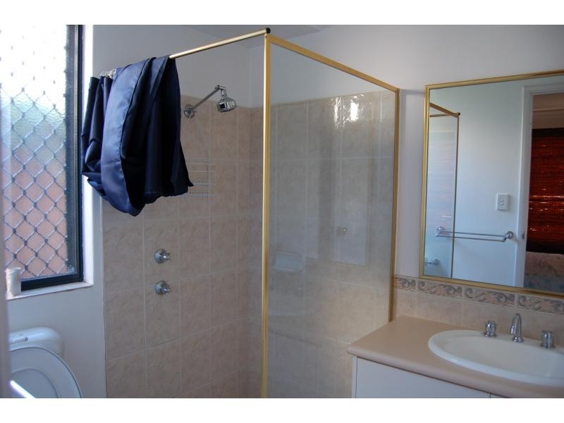 14 Davies Lane, Bentley WA 6102