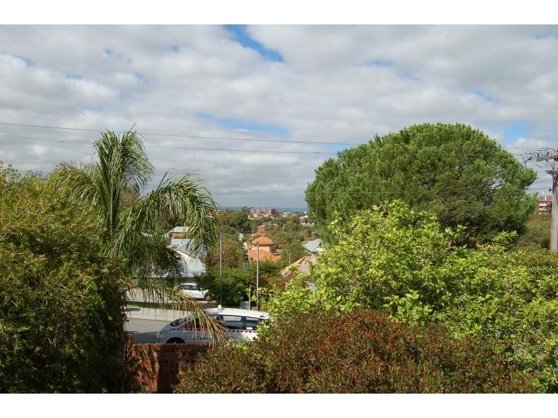 8/3 Cambridge Street, Maylands WA 6051