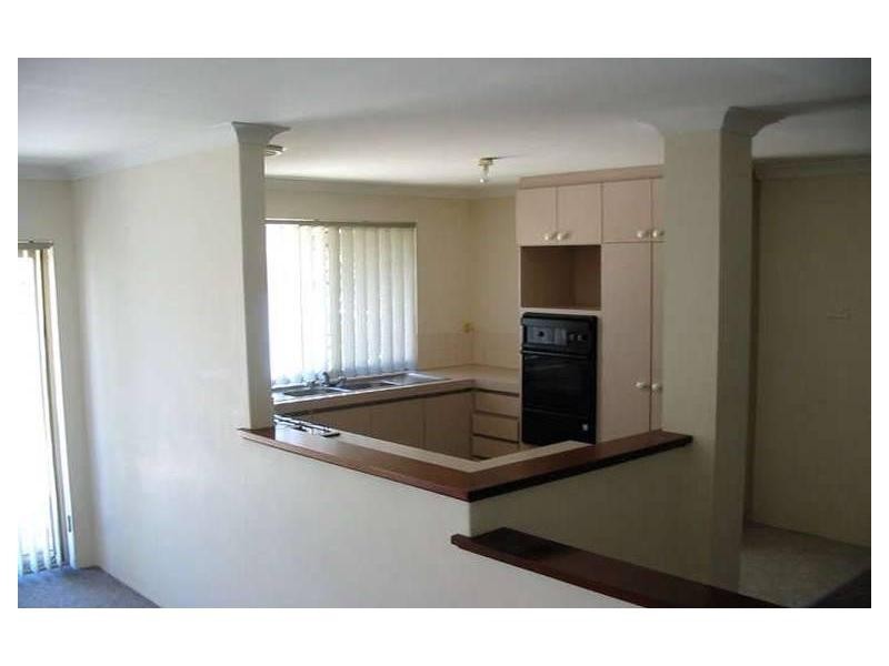 95 Meadow View Drive, Ballajura WA 6066