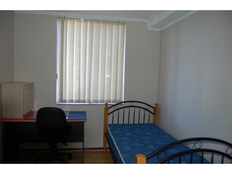 18/12 Tenth Avenue, Maylands WA 6051