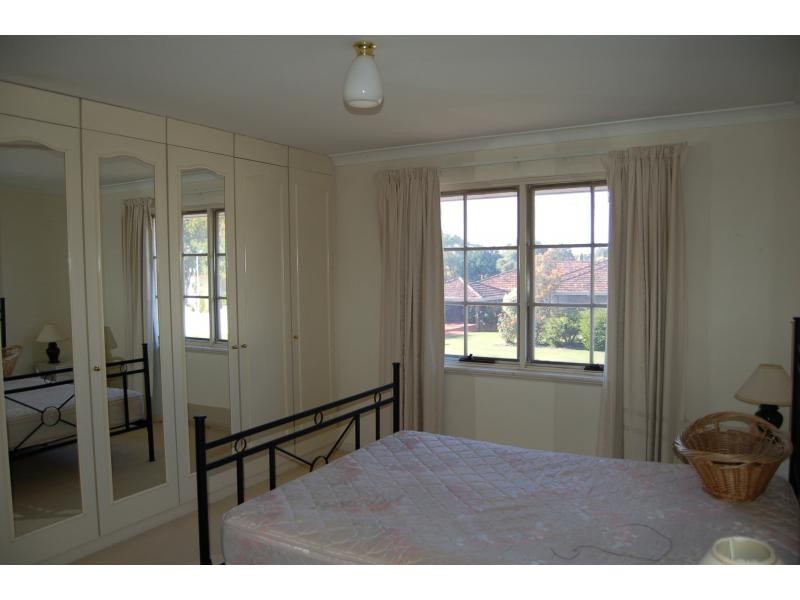 31 Hatfield Way, Booragoon WA 6154