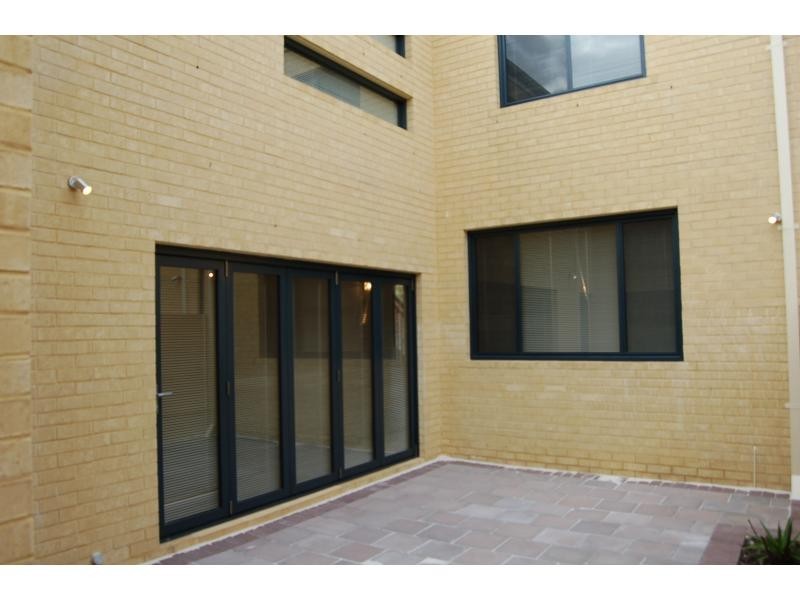 D/15 Tyler Street, Joondanna WA 6060