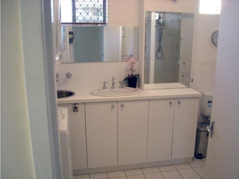 4/29 Heard Way, Glendalough WA 6016