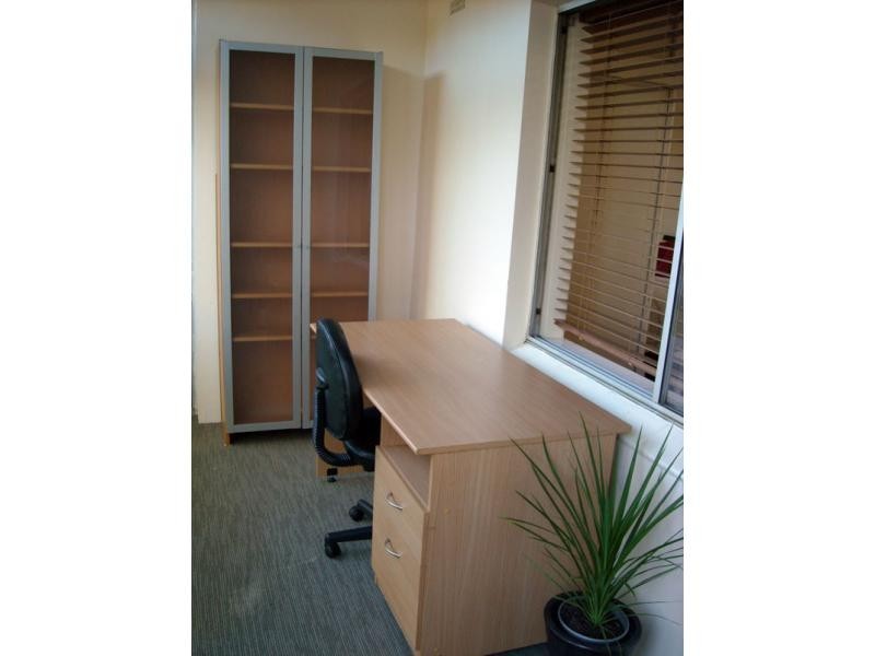 4/29 Heard Way, Glendalough WA 6016