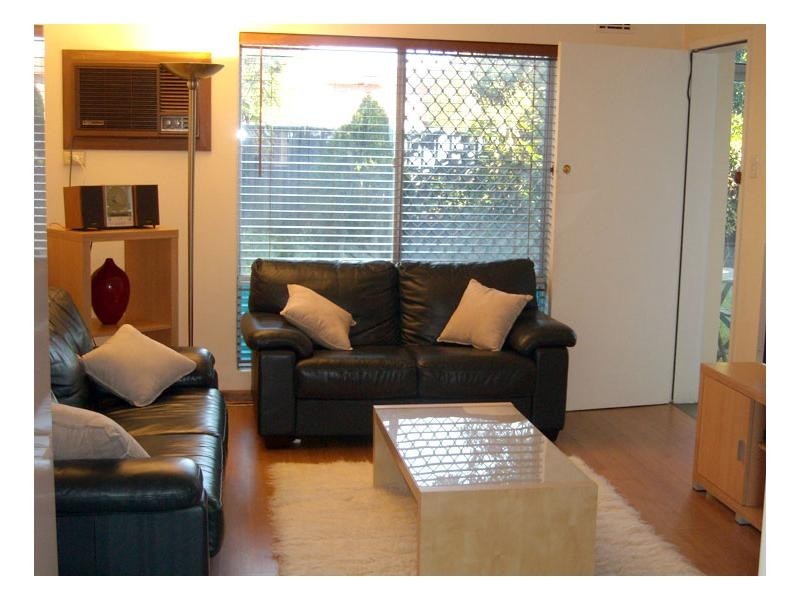 4/29 Heard Way, Glendalough WA 6016