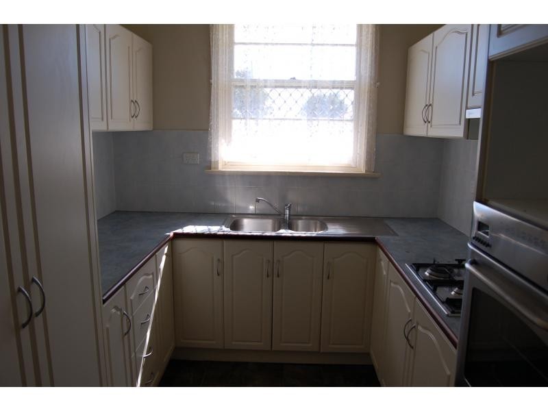 95 Watkins Street, White Gum Valley WA 6162