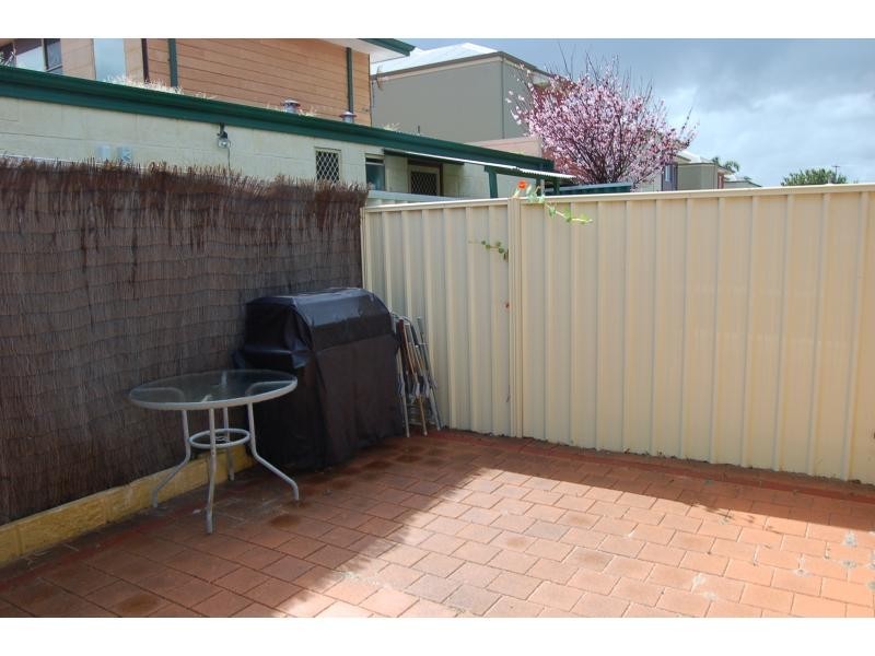 C/14 Muir Street, Innaloo WA 6018