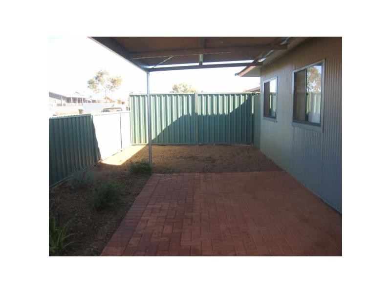 21 Armstrong Way, Newman WA 6753