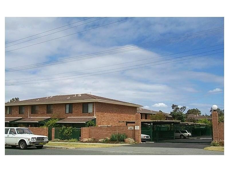 61/390 Hector Street, Yokine WA 6060