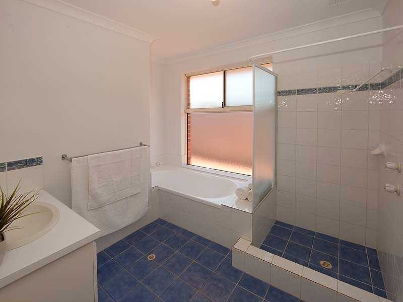 7 Dorrigo Way, South Lake WA 6164