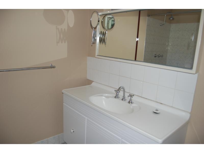 2/49 Wellington Street, Yokine WA 6060