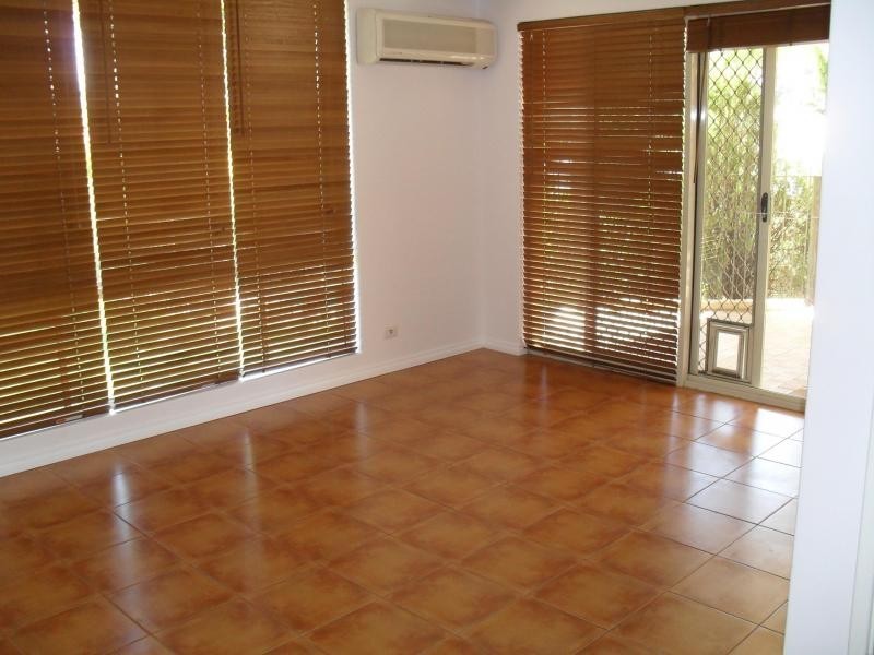 32 Gascoyne Avenue, Woodvale WA 6026