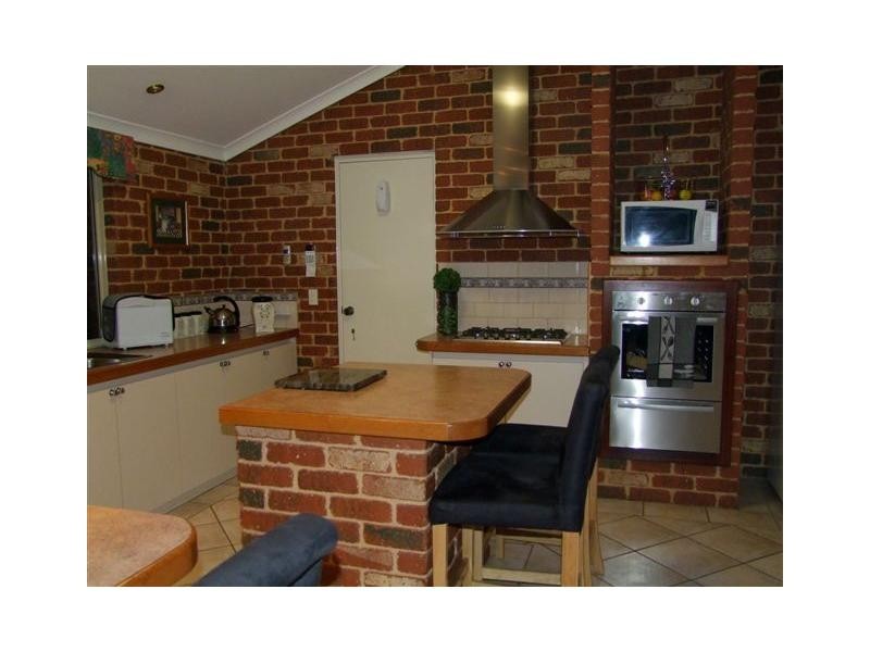 Kelmscott WA 6111
