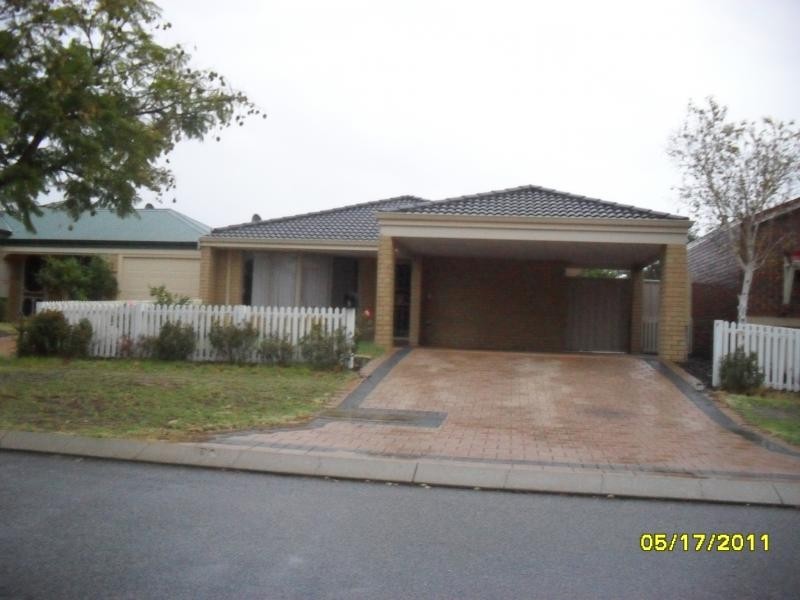 5 Solanum Court, Ellenbrook WA 6069