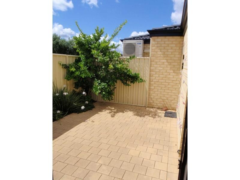 Unit 12/7 Templeman Place, Midland WA 6056