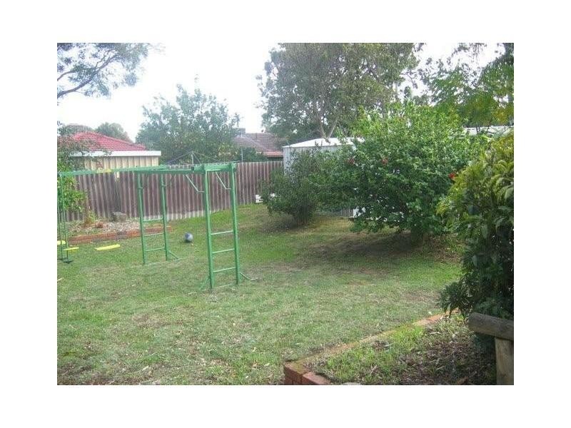 94 Berkshire Road, Forrestfield WA 6058