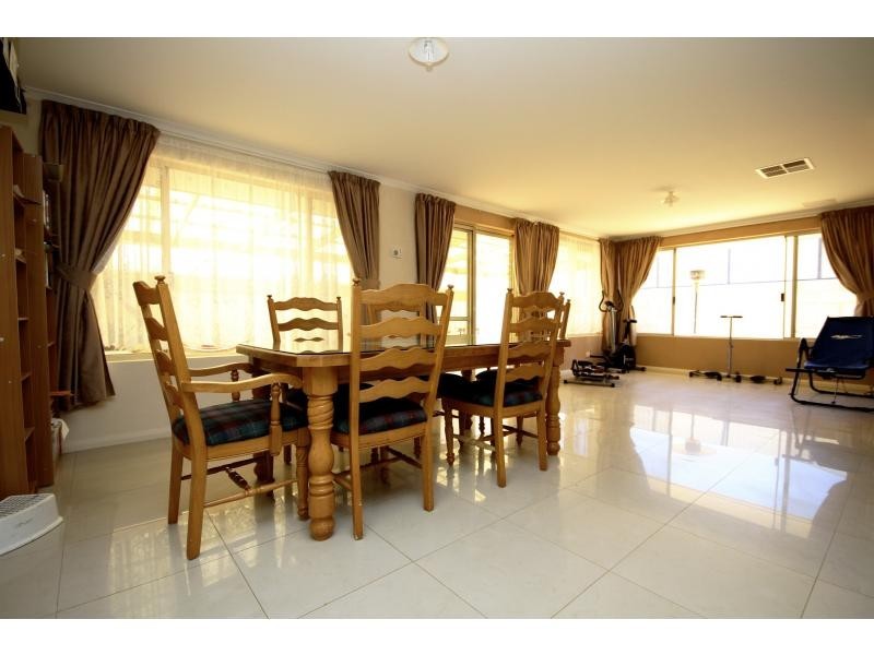 19 Nocturne Rise, Bullsbrook WA 6084