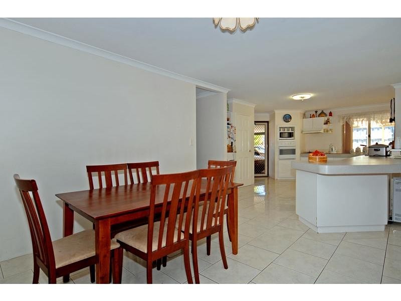 43 Woodlake Boulevard, Ellenbrook WA 6069