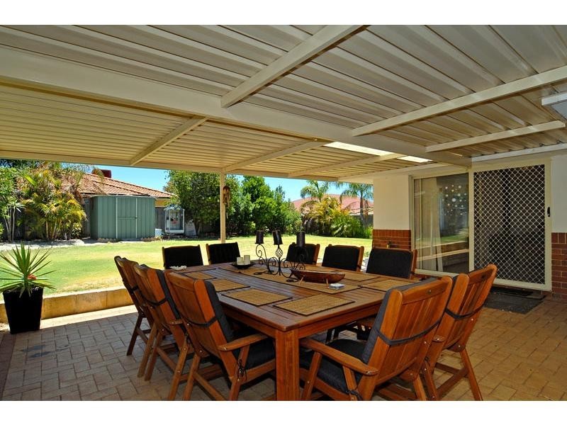 43 Woodlake Boulevard, Ellenbrook WA 6069