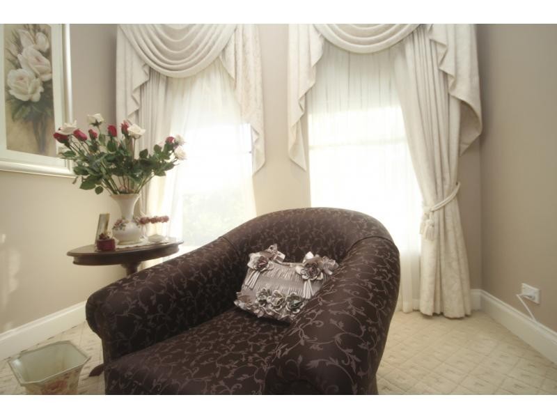 1 River Bank Boulevard, Olive Grove Estate, South Guildford WA 6055