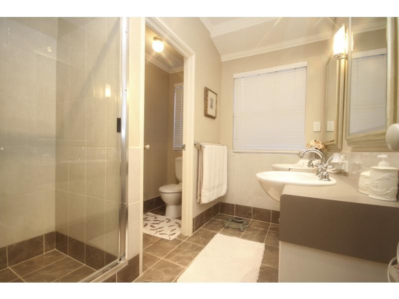 1 River Bank Boulevard, Olive Grove Estate, South Guildford WA 6055