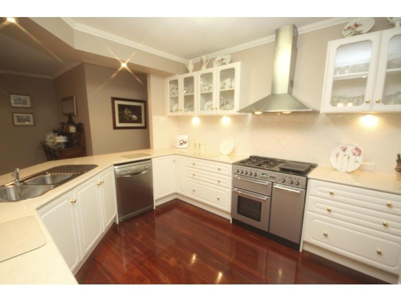 1 River Bank Boulevard, Olive Grove Estate, South Guildford WA 6055