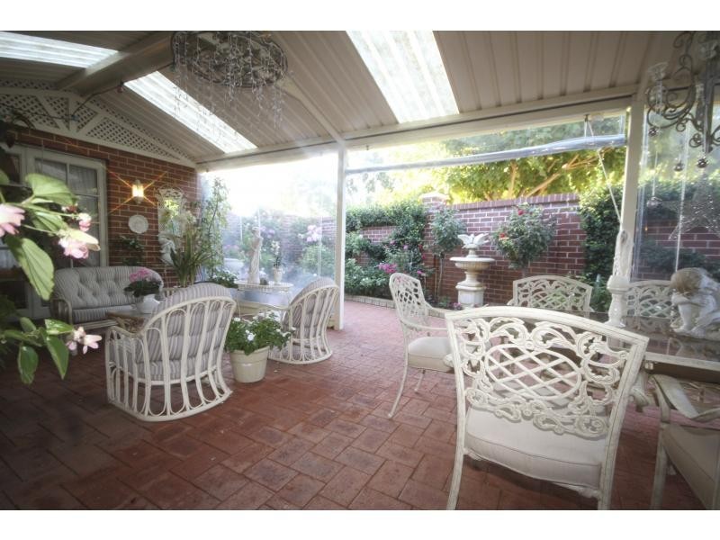 1 River Bank Boulevard, Olive Grove Estate, South Guildford WA 6055